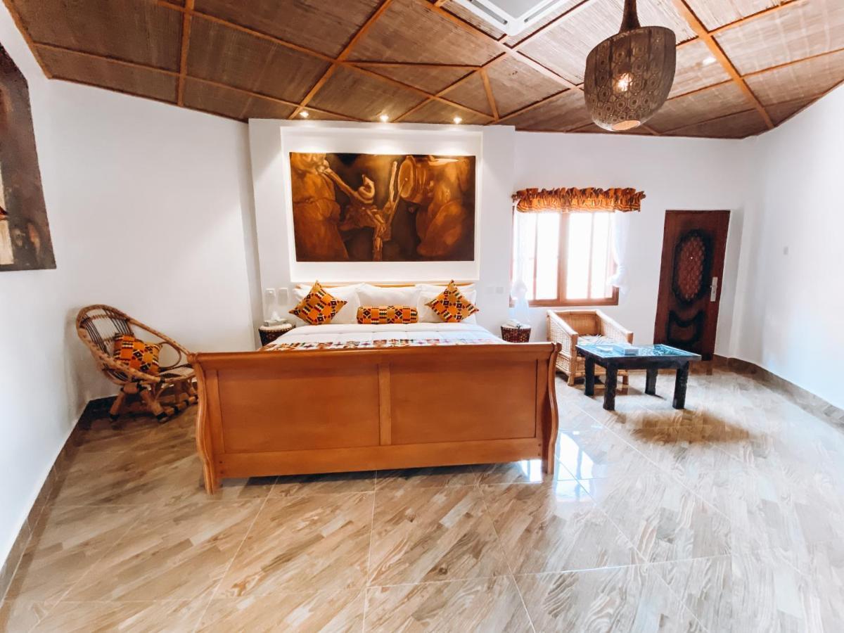 Ike'S Cultural Village كوماسي المظهر الخارجي الصورة