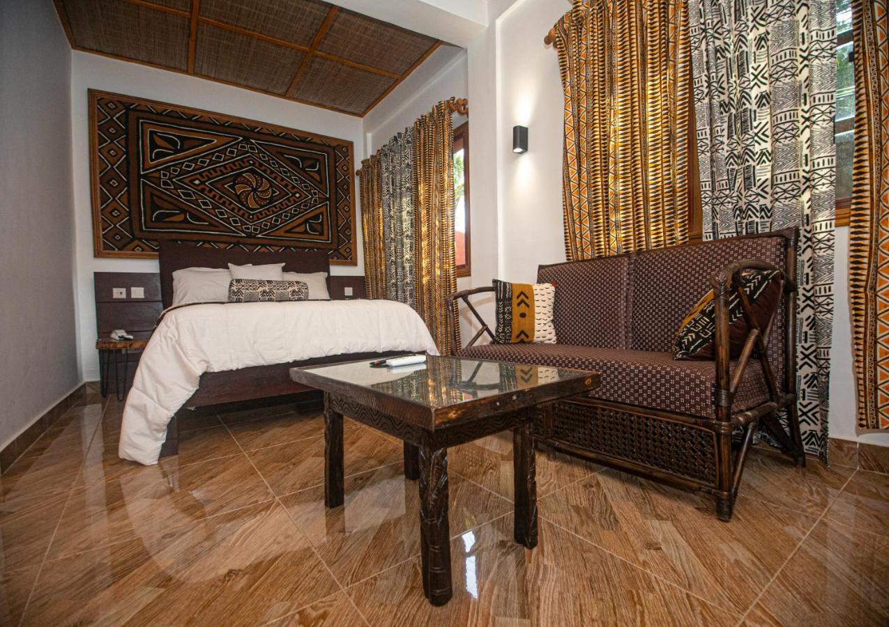 Ike'S Cultural Village كوماسي المظهر الخارجي الصورة